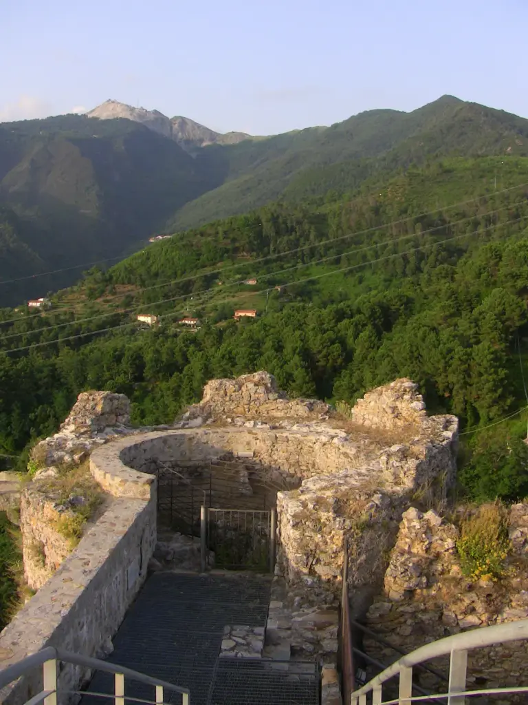 Castello Aghinolfi 6