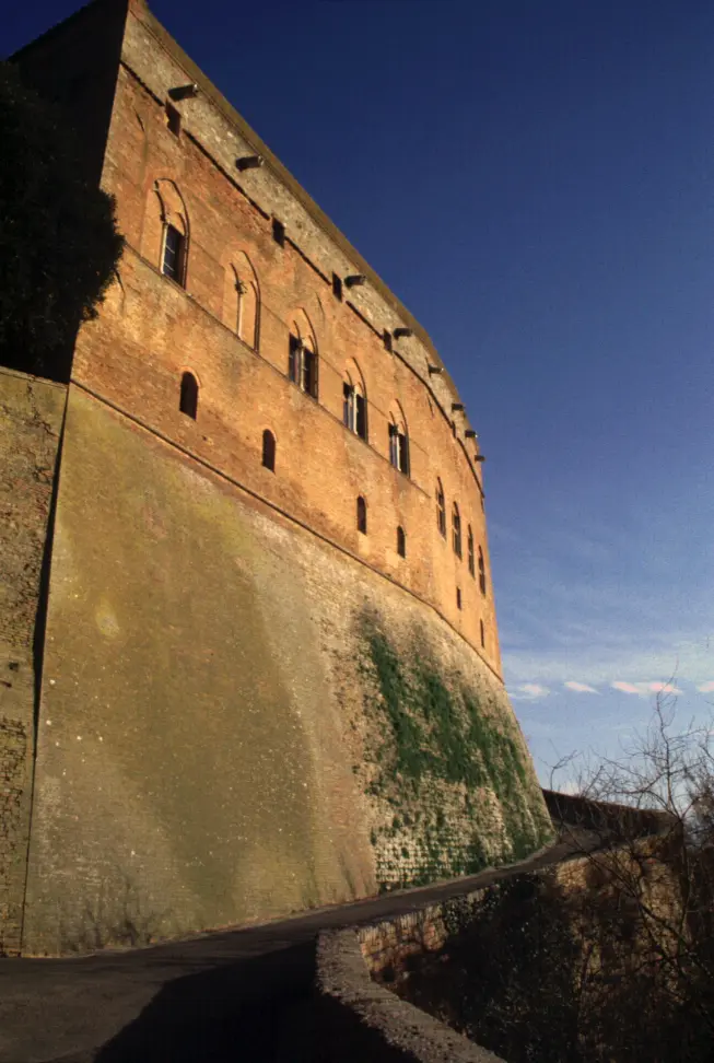 Castello di S.Giovanni d'Asso 3