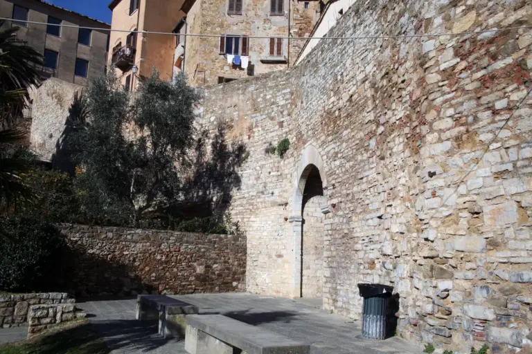Rocca di Campiglia Marittima 14