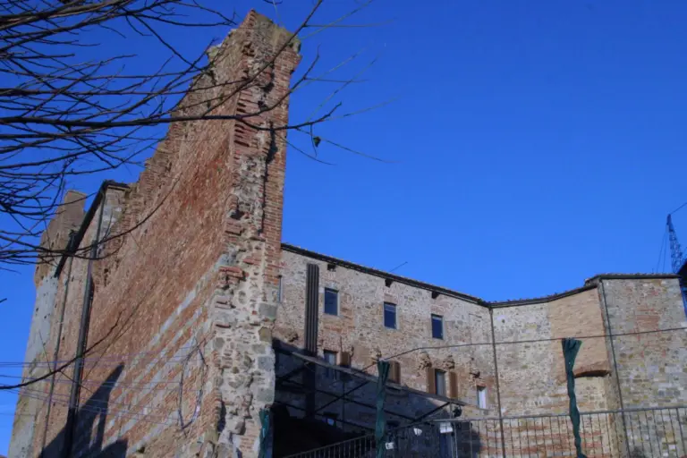 Rocca di Casole d'Elsa 3