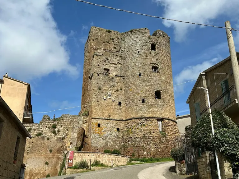Rocca di Castell'Ottieri 1