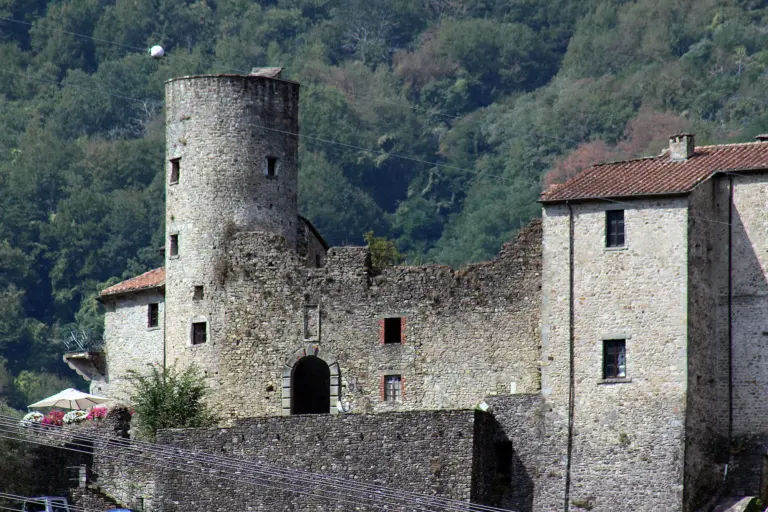 Castello e Borgo di Castevoli 5