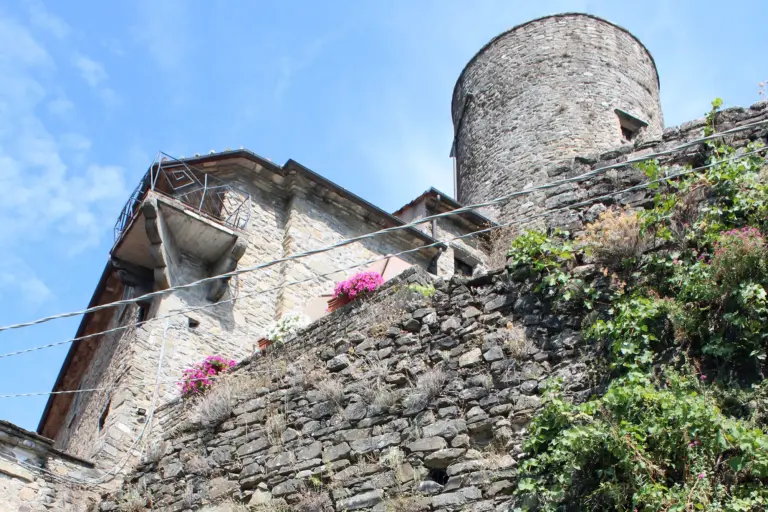 Castello e Borgo di Castevoli 15