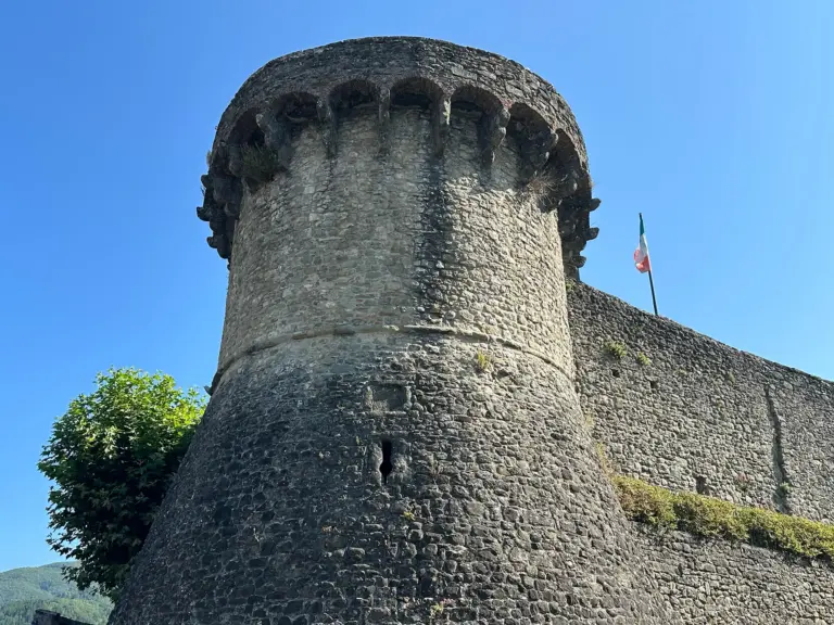 Rocca e Mura di Castiglione di Garfagnana 3