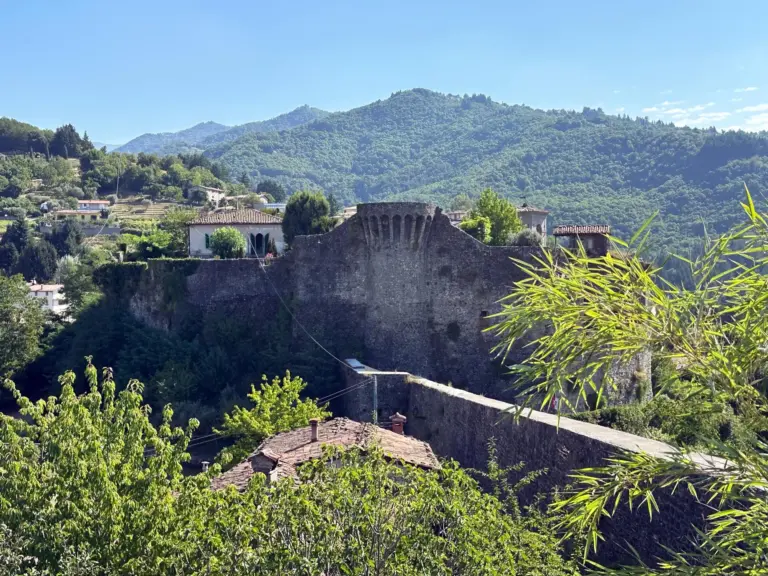 Rocca e Mura di Castiglione di Garfagnana 10
