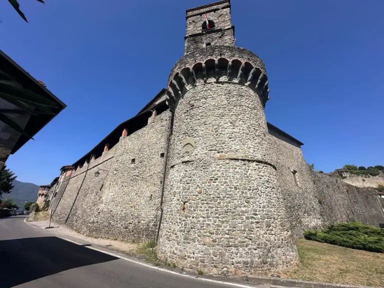 Rocca e Mura di Castiglione di Garfagnana 23