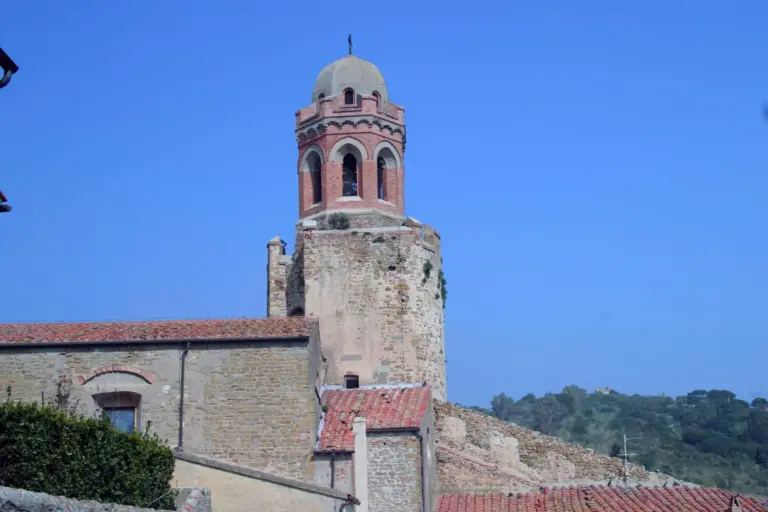 Castello e Mura di Castiglione della Pescaia 13