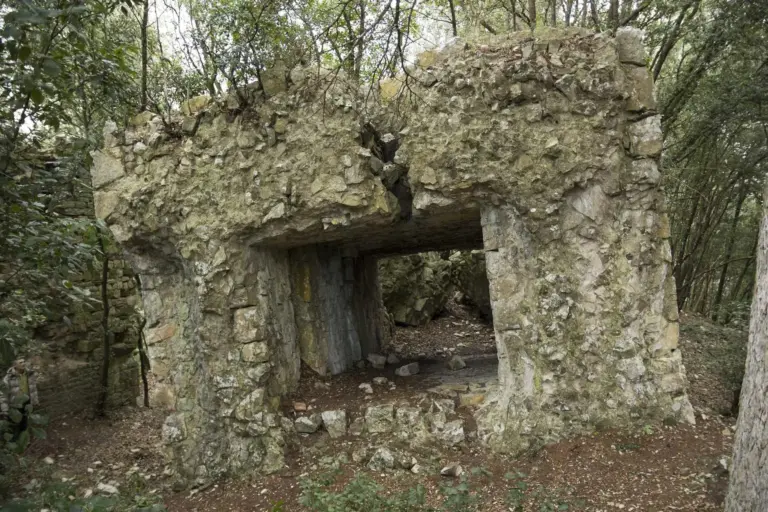 Castello di Cerreto Ciampoli 7