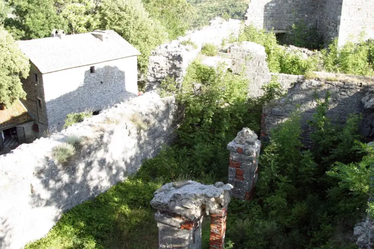 Castello Cattani di Chiusi della Verna 7