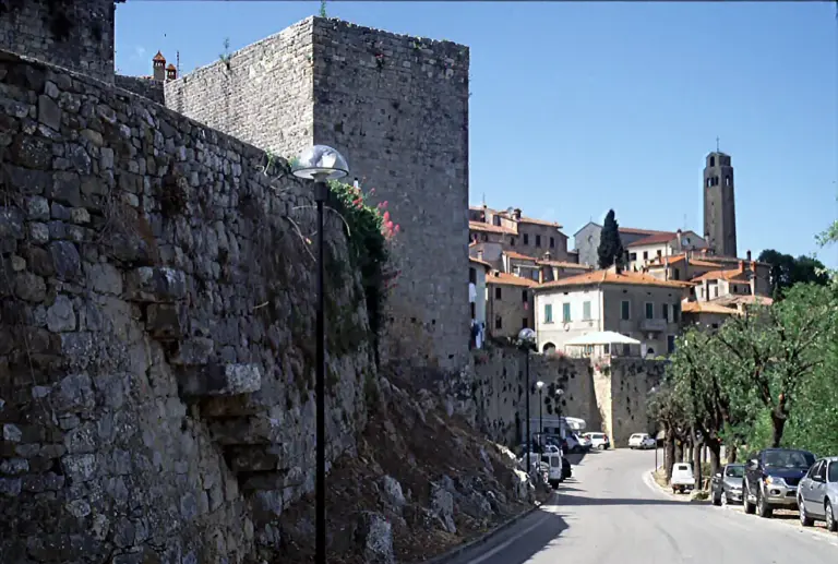 Rocca di Civitella Val  di Chiana 15