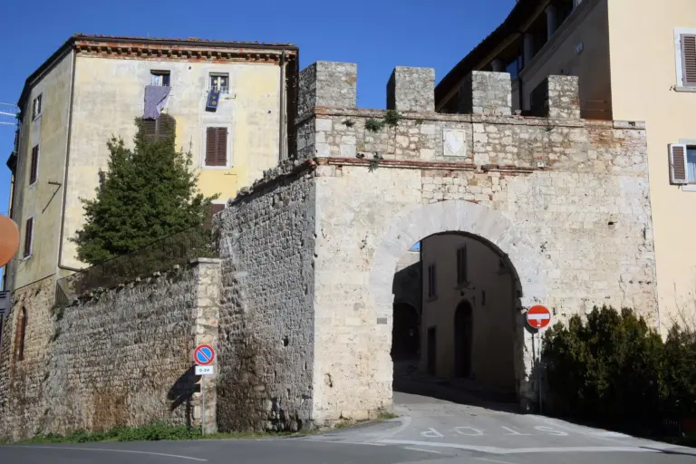 Fortezza Senese e Mura di Massa Marittima 17