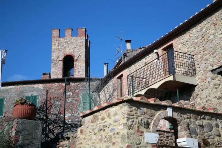 Mura di Montepescali 6