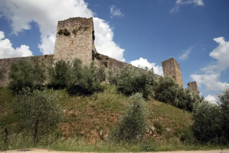 Monteriggioni - Borgo Murato 4