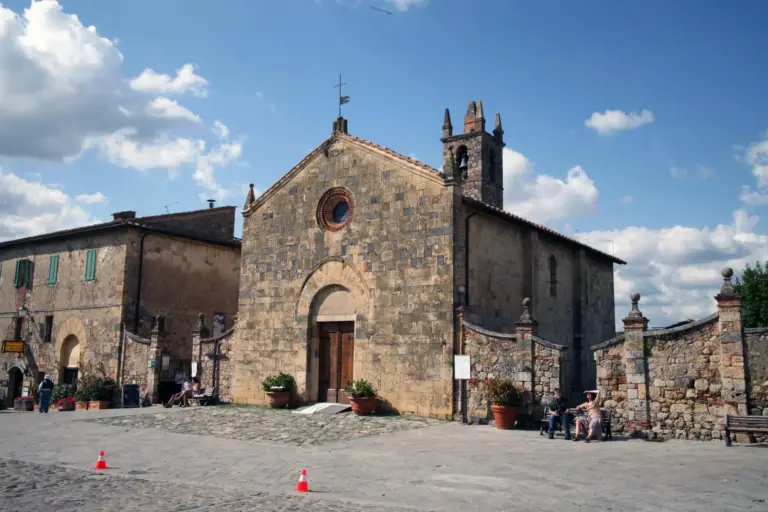 Monteriggioni - Borgo Murato 11
