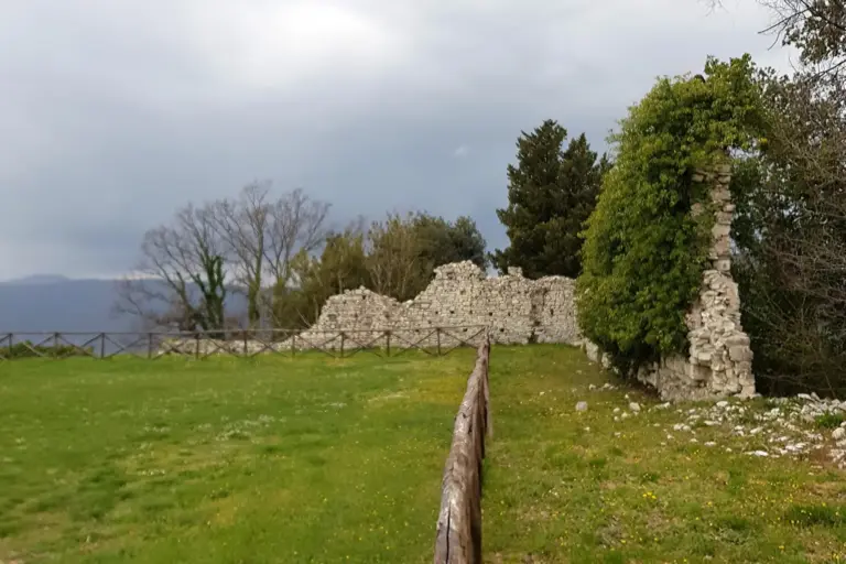 Castello di Nipozzano 8