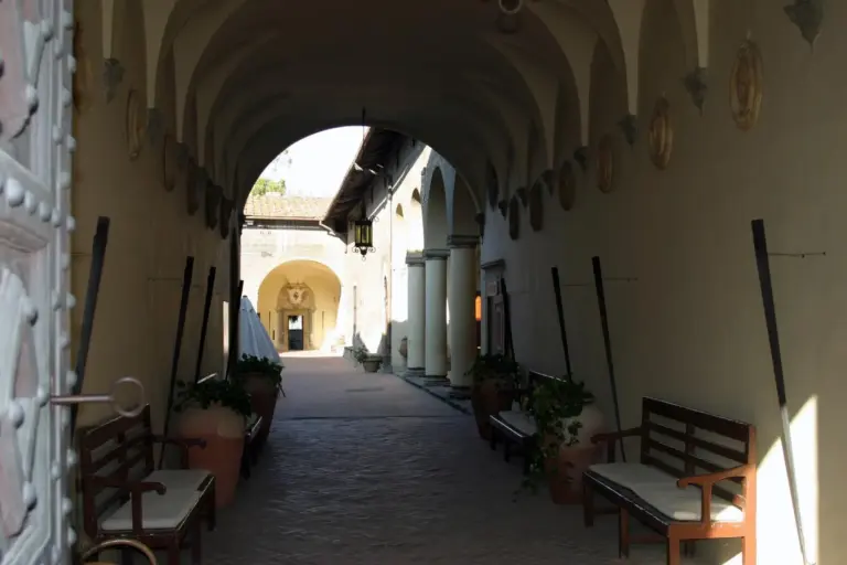 Castello di Oliveto 11