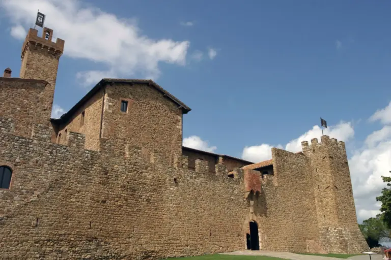 Castello di Poggio alle Mura - Castello Banfi 1
