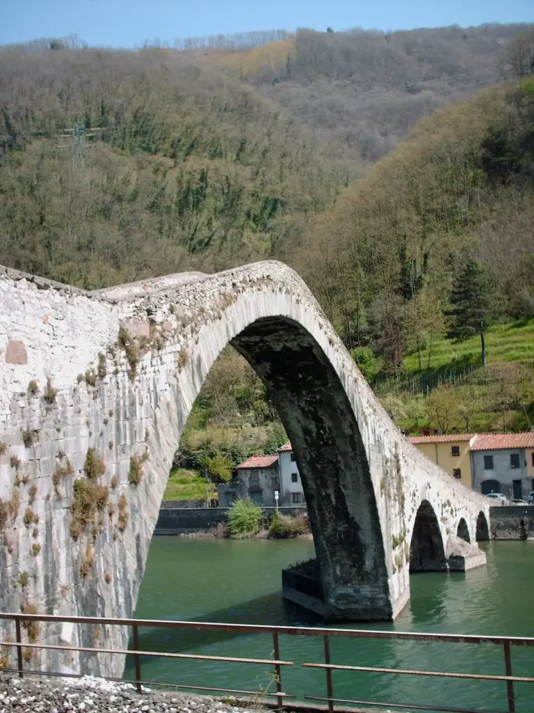 Ponte della Maddalena detto 'Ponte del Diavolo' 3
