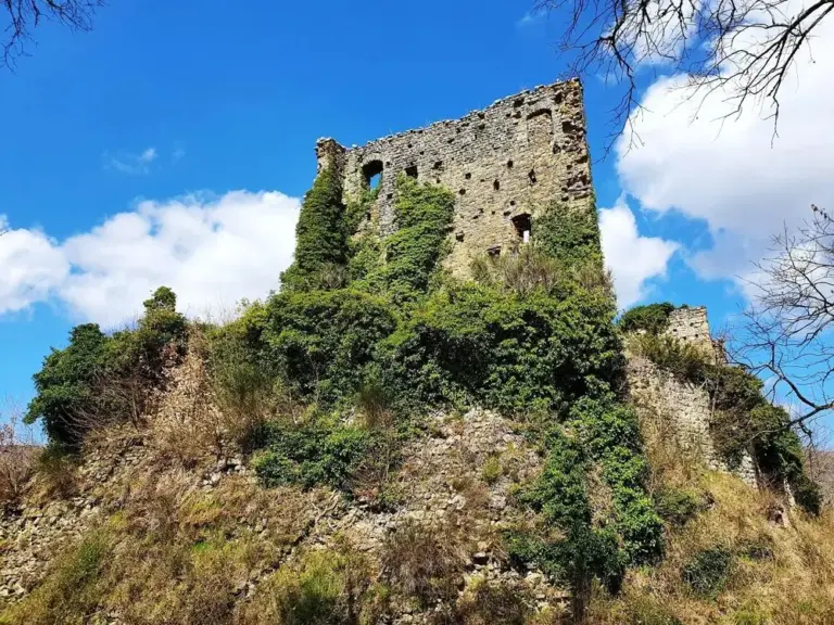 Castello di Ranco 5