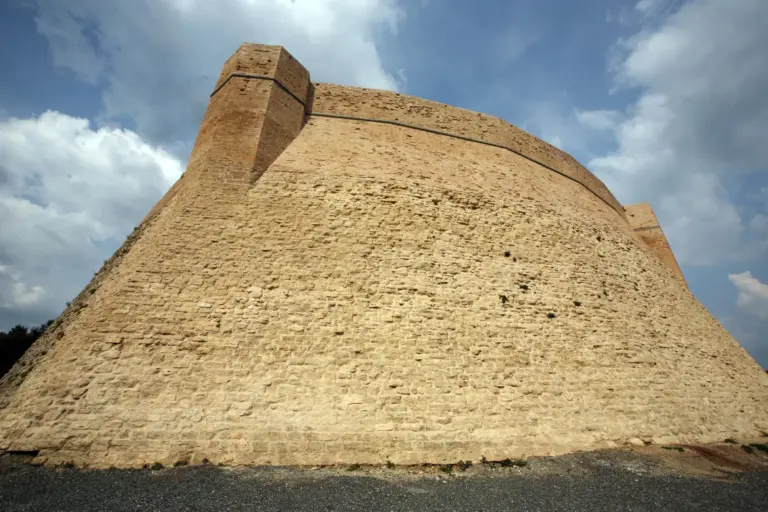 Rocca Sillana 2