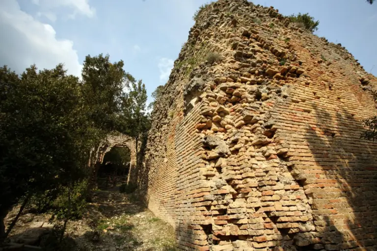 Rocca Sillana 11