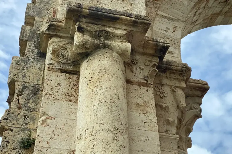 Canonica di San Bruzio 9