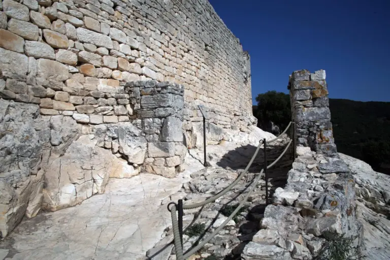 Rocca San Silvestro 5