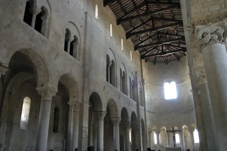 Sant'Antimo - Abbazia 4