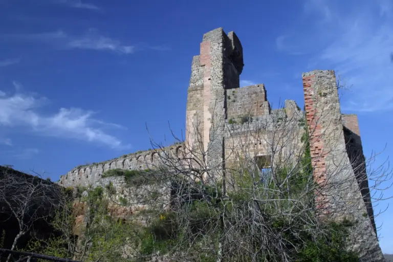 Rocca Aldobrandesca di Sovana 2