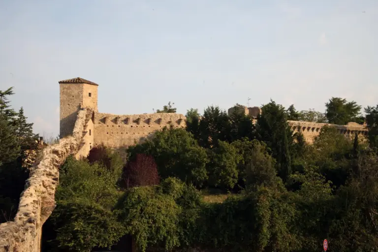Rocca di Staggia Senese (Castello dei Franzesi) 16