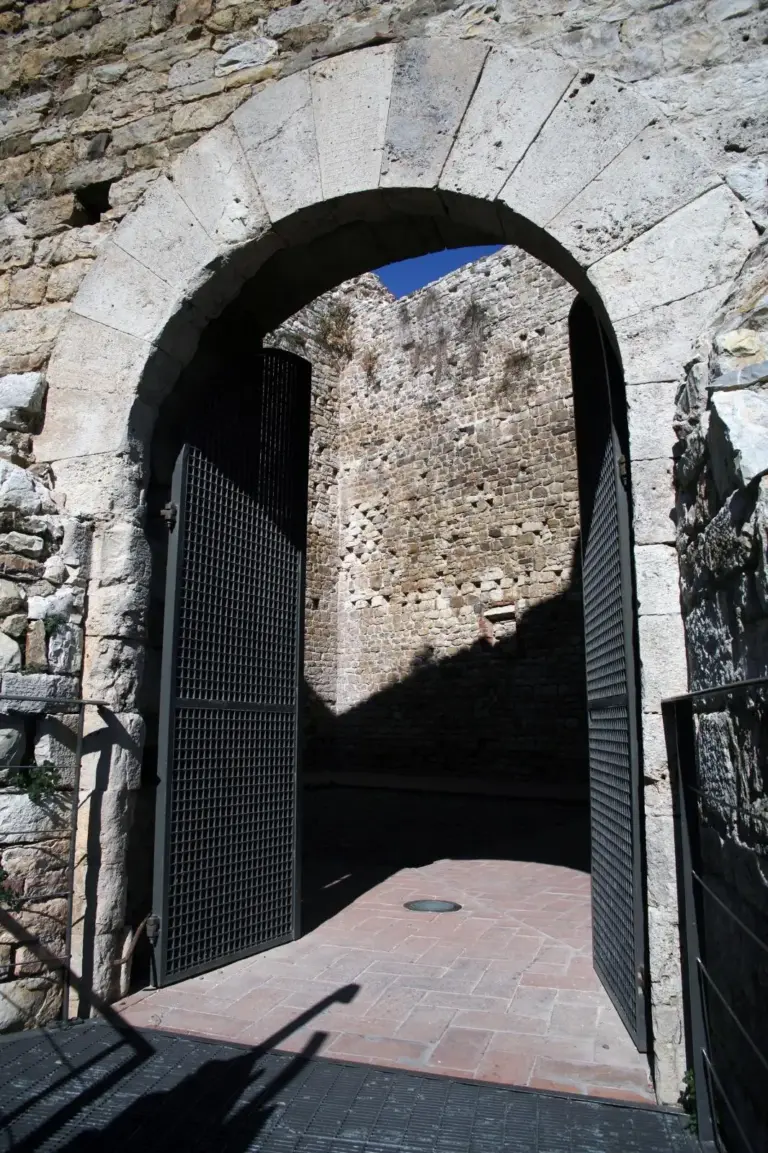 Rocca Aldobrandesca di Suvereto 7