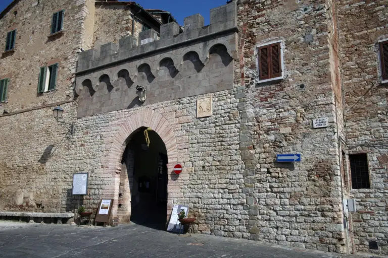 Rocca Aldobrandesca di Suvereto 13