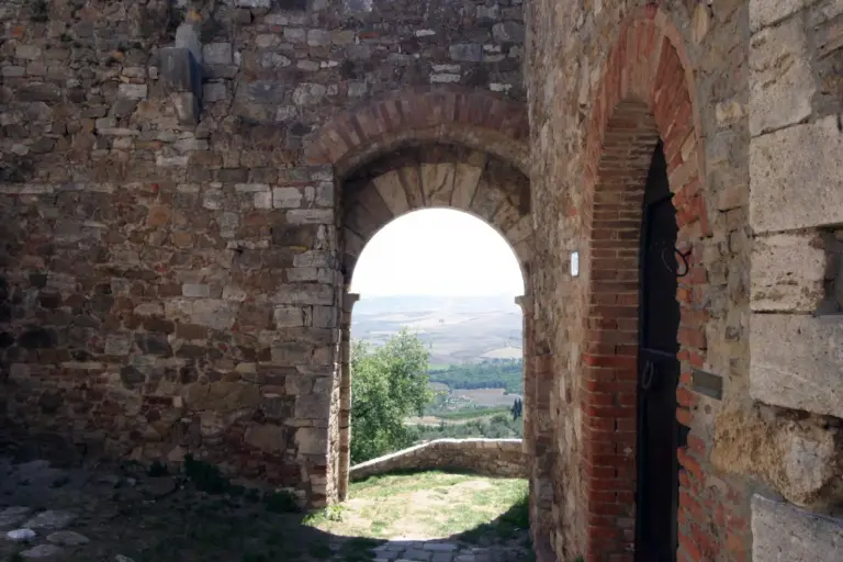 Castello di Vignoni Alto 5