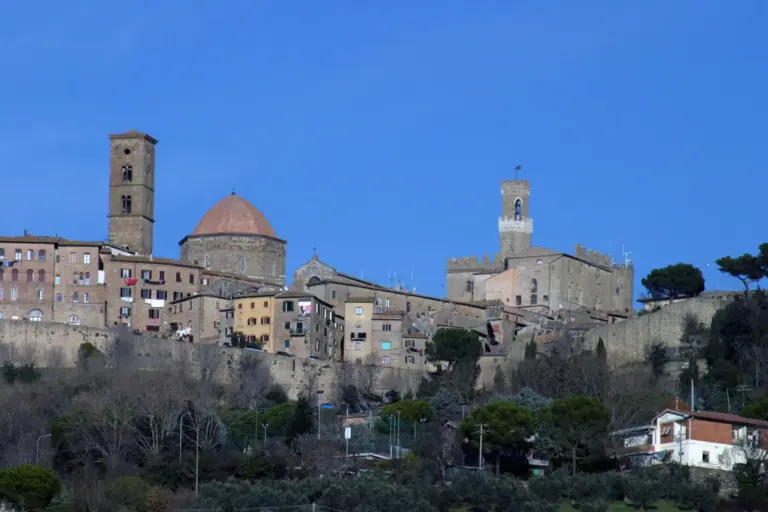 Rocca Medicea e Mura di Volterra 4